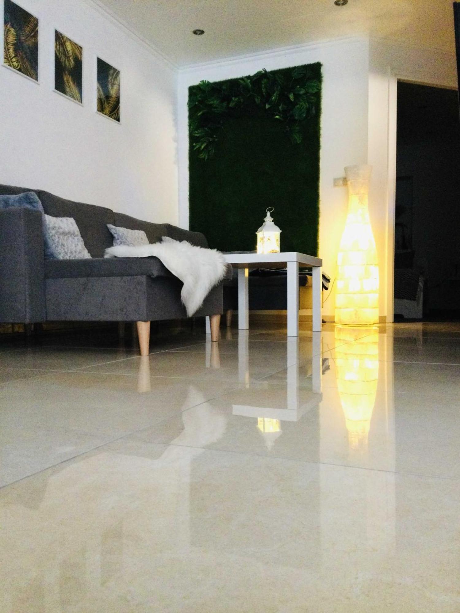 Baky House Apartamento Balatonlelle Exterior foto